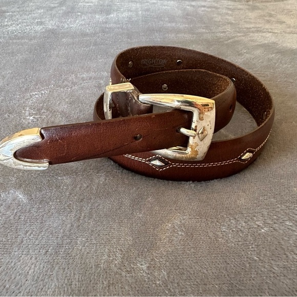 BRIGHTON Men’s P3507 Brown Leather Silver Stud Denver DIAMOND Belt Size 32 - Picture 1 of 11